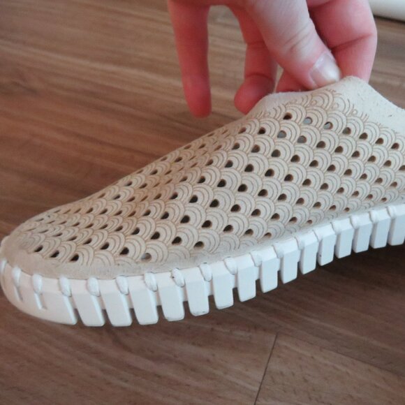 ILSE JACOBSEN Tulip 139 Slip On Perforated Cream Sneakers Shoes - Size 8.5 / 9 - Picture 12 of 15